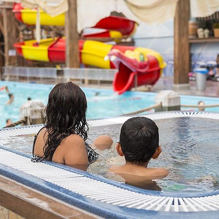 Oostappen Vakantiepark Riviera Beach Biddinghuizen Eksteriør billede