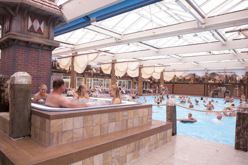 Oostappen Vakantiepark Riviera Beach Biddinghuizen Eksteriør billede