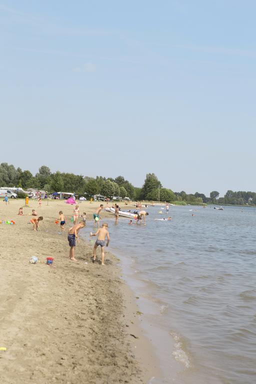 Oostappen Vakantiepark Riviera Beach Biddinghuizen Eksteriør billede