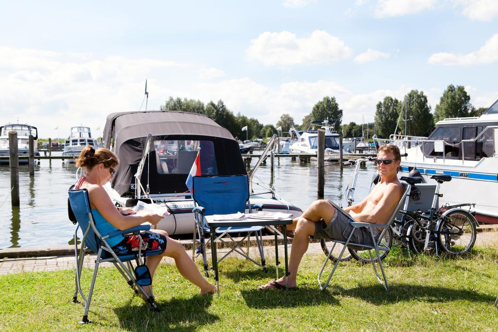 Oostappen Vakantiepark Riviera Beach Biddinghuizen Eksteriør billede