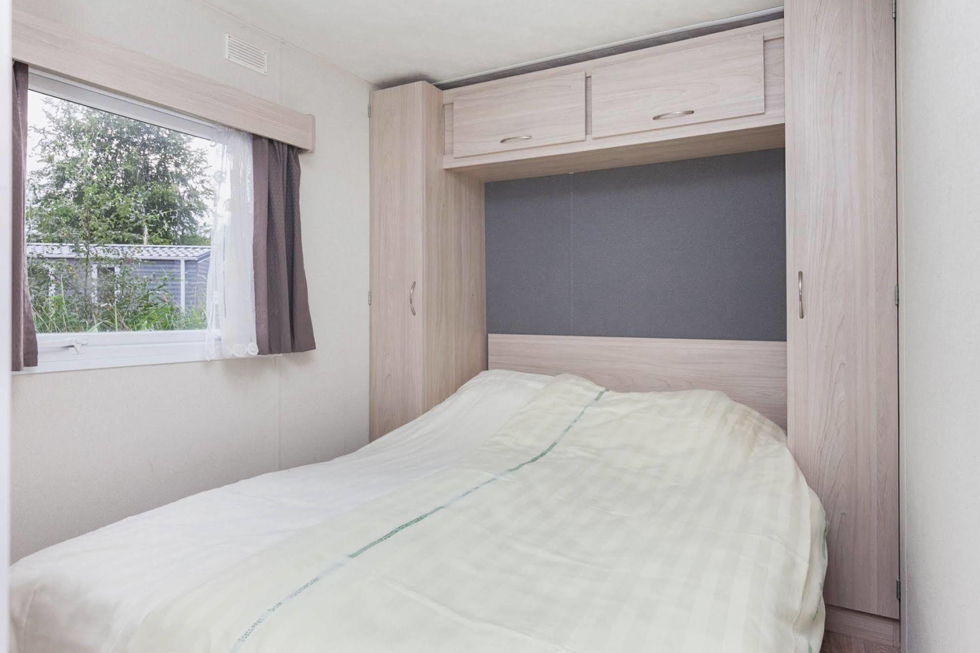 Oostappen Vakantiepark Riviera Beach Biddinghuizen Eksteriør billede