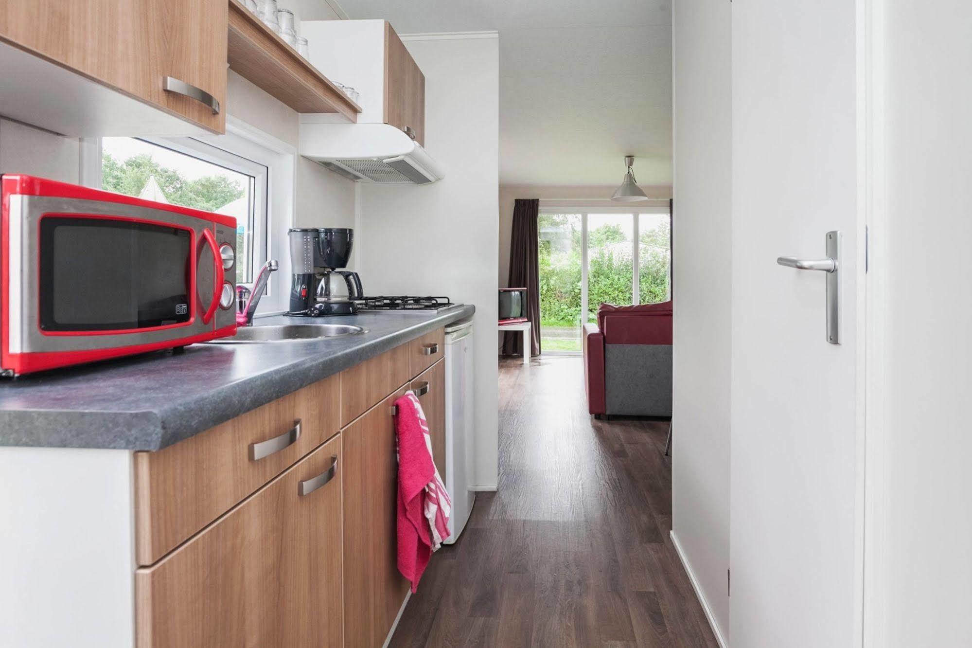 Oostappen Vakantiepark Riviera Beach Biddinghuizen Eksteriør billede