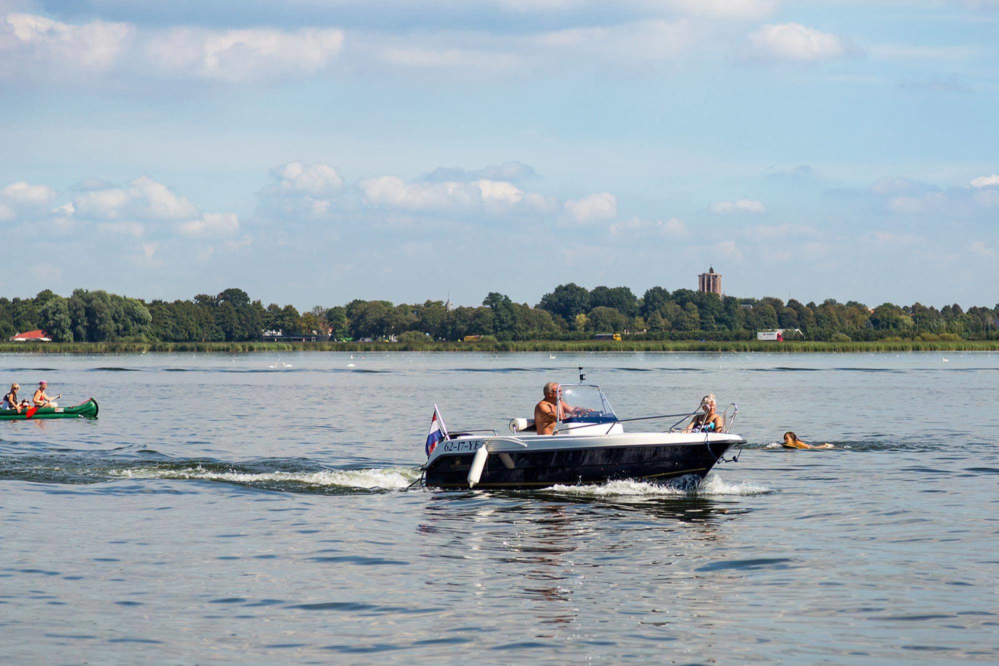 Oostappen Vakantiepark Riviera Beach Biddinghuizen Eksteriør billede